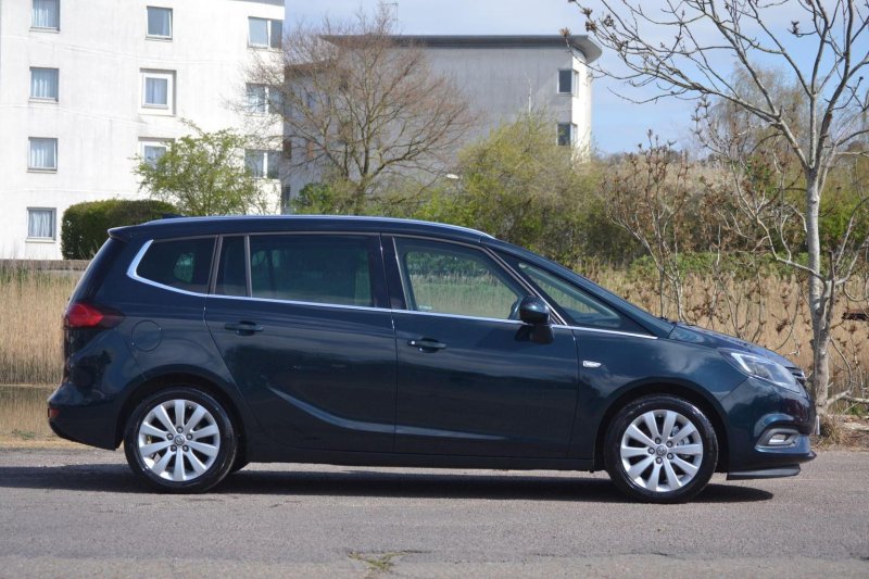 VAUXHALL ZAFIRA TOURER