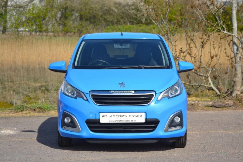 View PEUGEOT 108 1.2 PureTech Allure Euro 6 3dr