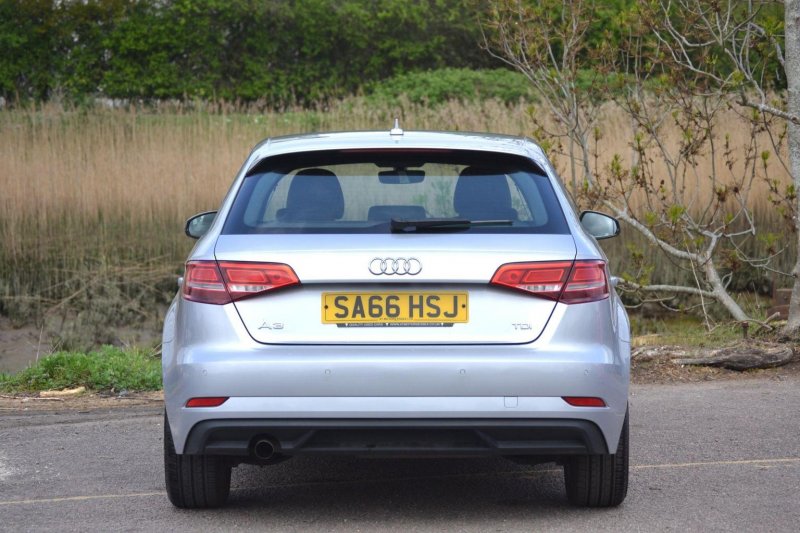 AUDI A3