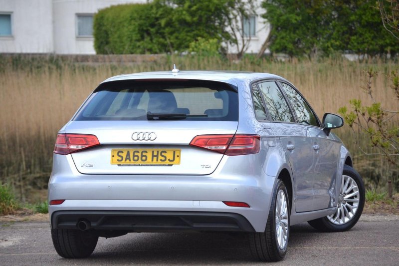 AUDI A3