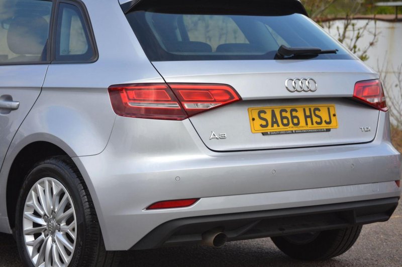 AUDI A3