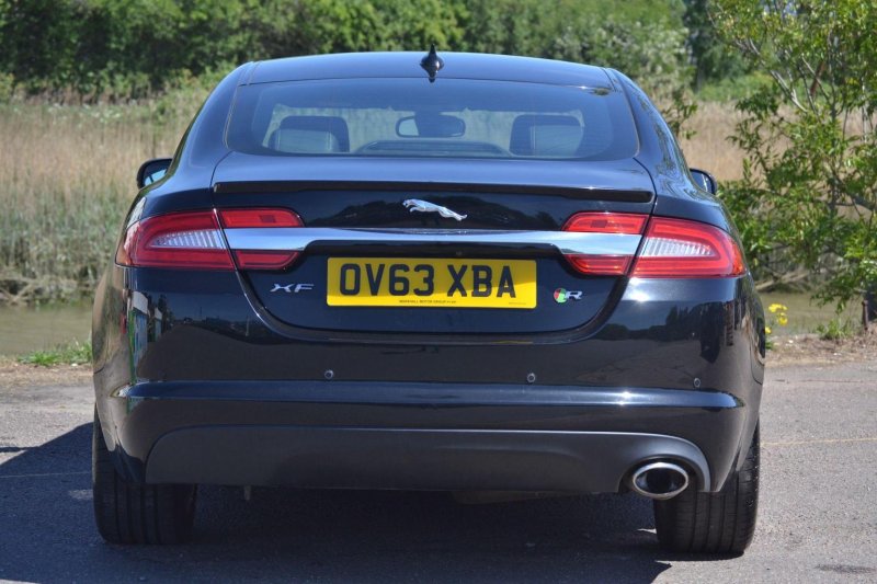 JAGUAR XF