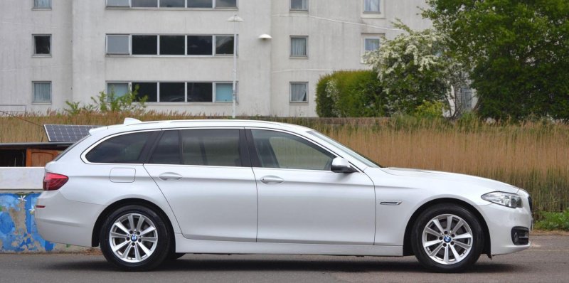 BMW 5 SERIES