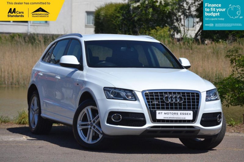 View AUDI Q5 2.0 TDI S line Plus S Tronic quattro Euro 5 5dr