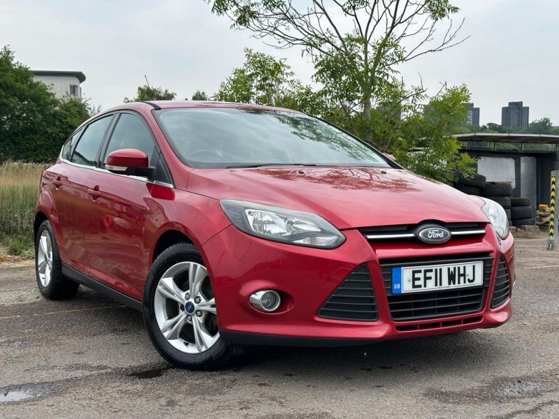 FORD FOCUS