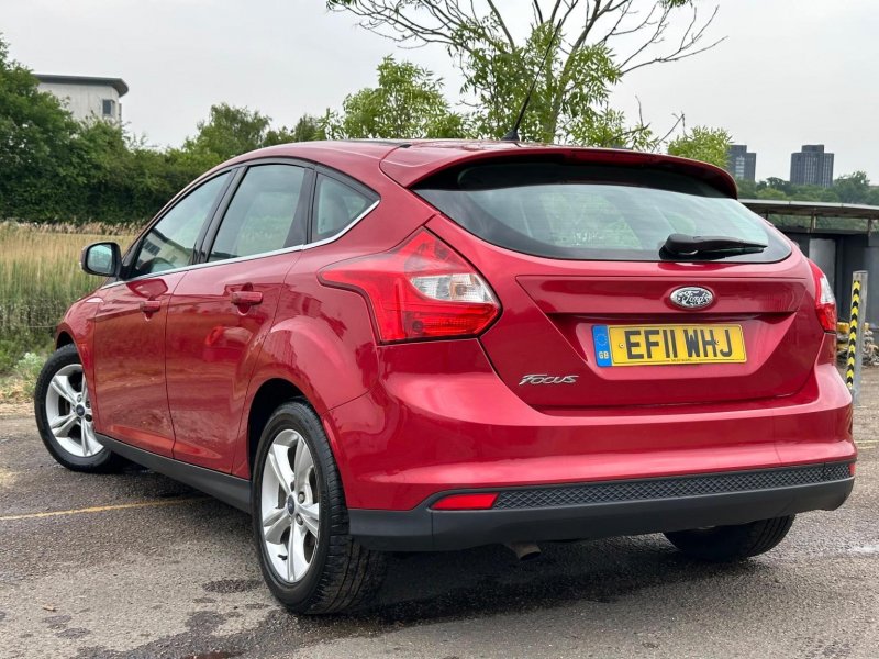 FORD FOCUS
