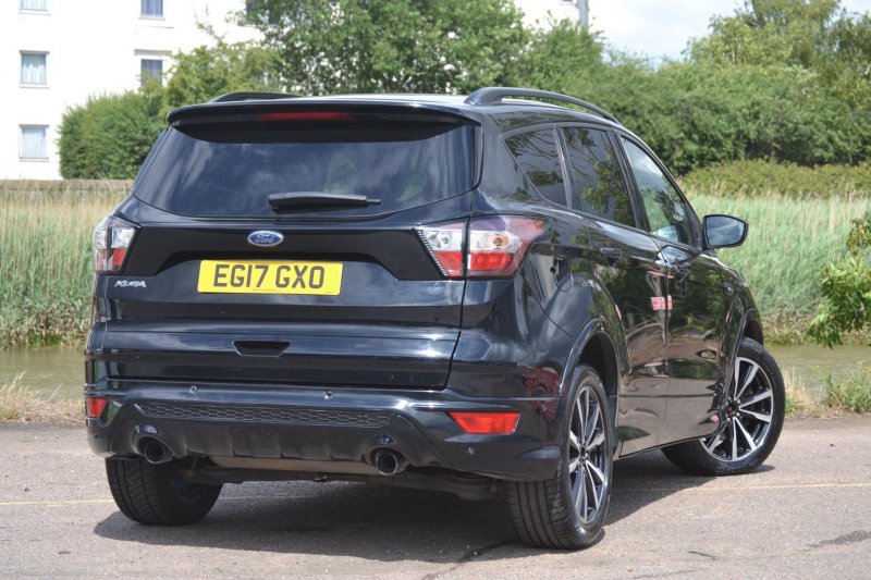 FORD KUGA