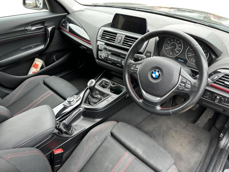 View BMW 1 SERIES 1.6 118i Sport Euro 6 (s/s) 5dr