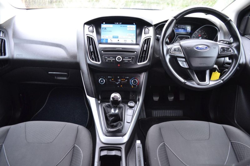 View FORD FOCUS 1.5 TDCi Zetec Edition Euro 6 (s/s) 5dr