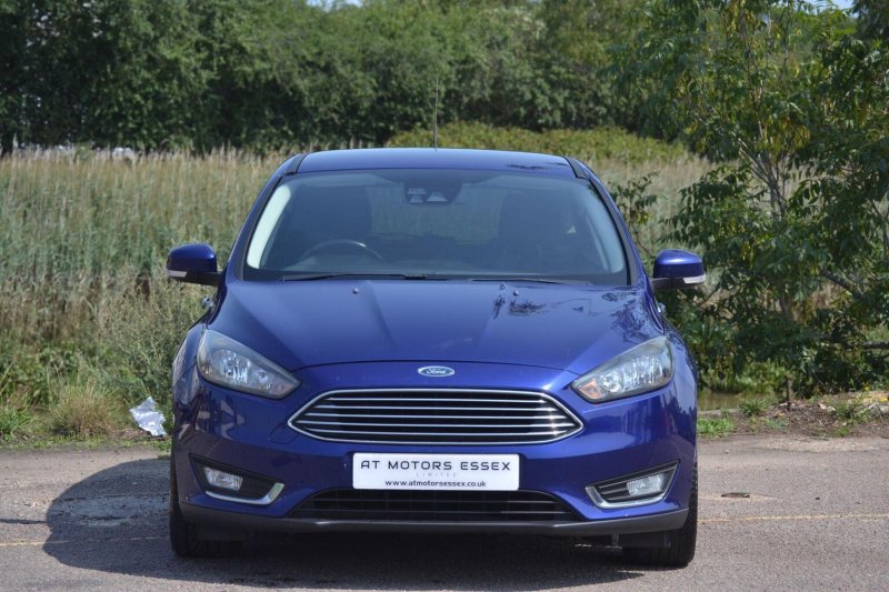 View FORD FOCUS 1.0T EcoBoost Titanium Euro 6 (s/s) 5dr