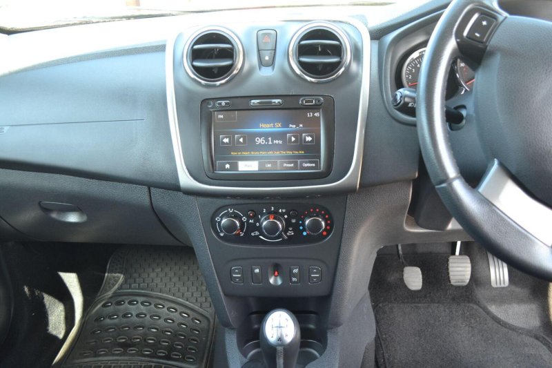 DACIA SANDERO STEPWAY