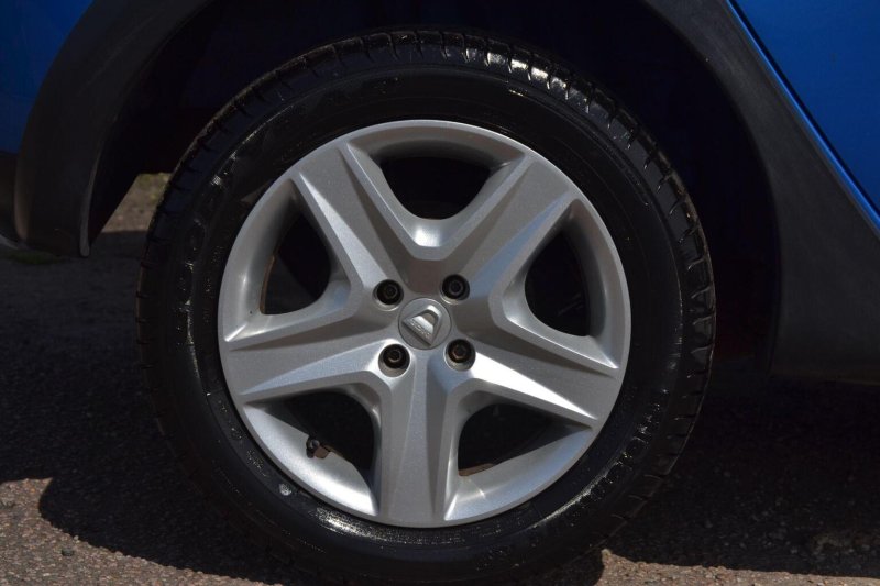 DACIA SANDERO STEPWAY