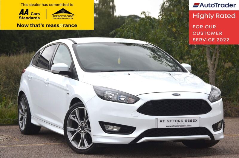 View FORD FOCUS 1.0T EcoBoost ST-Line Euro 6 (s/s) 5dr