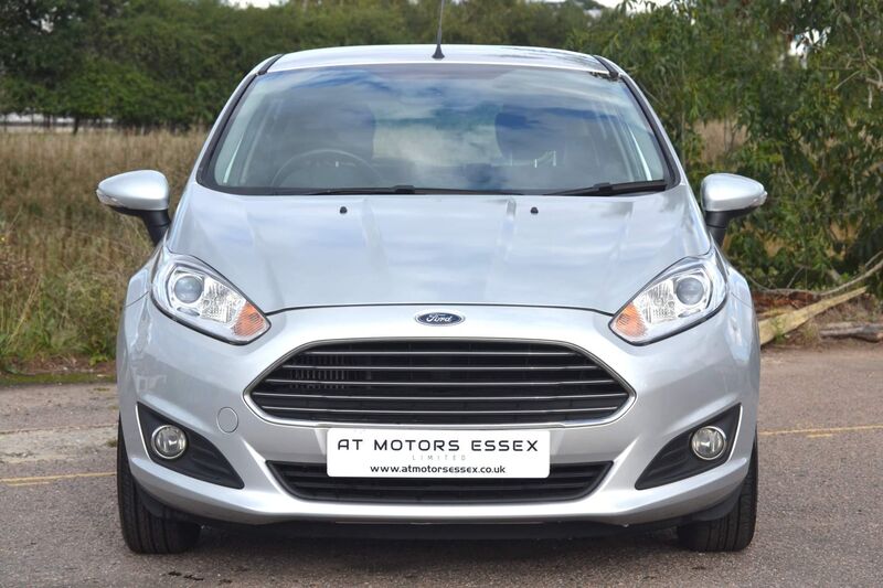 View FORD FIESTA 1.6 TDCi ECOnetic Zetec Euro 5 (s/s) 5dr